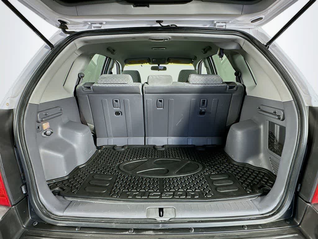 Thumbnail: 2005 Hyundai Tucson - 20