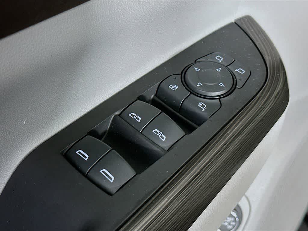 Thumbnail: 2023 GMC Acadia - 28