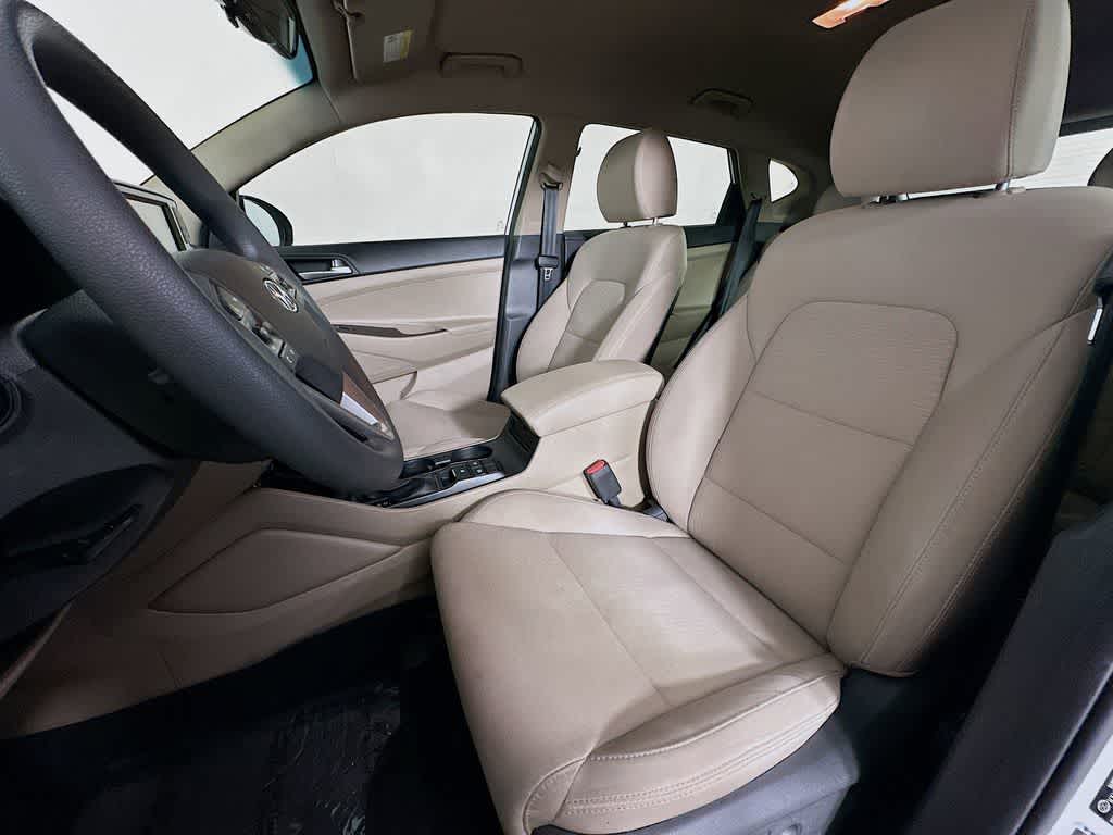 Thumbnail: 2020 Hyundai Tucson - 12