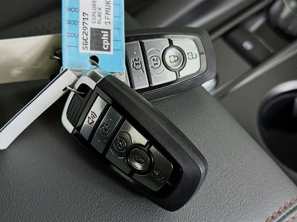 Thumbnail: 2025 Ford Explorer - 21