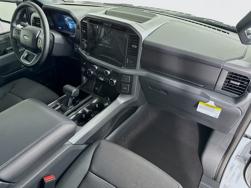 Thumbnail: 2025 Ford F-150 - 32