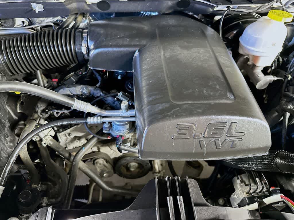 Thumbnail: 2024 RAM 1500 Classic - 9