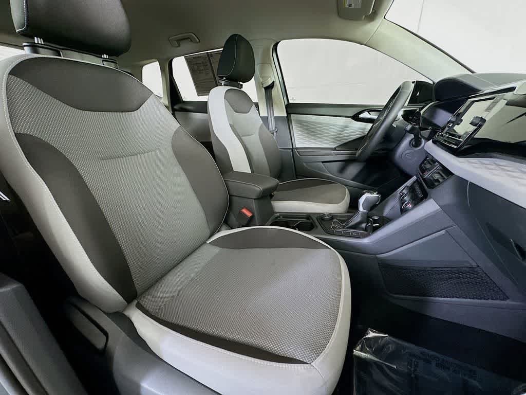 Thumbnail: 2024 Volkswagen Taos - 14