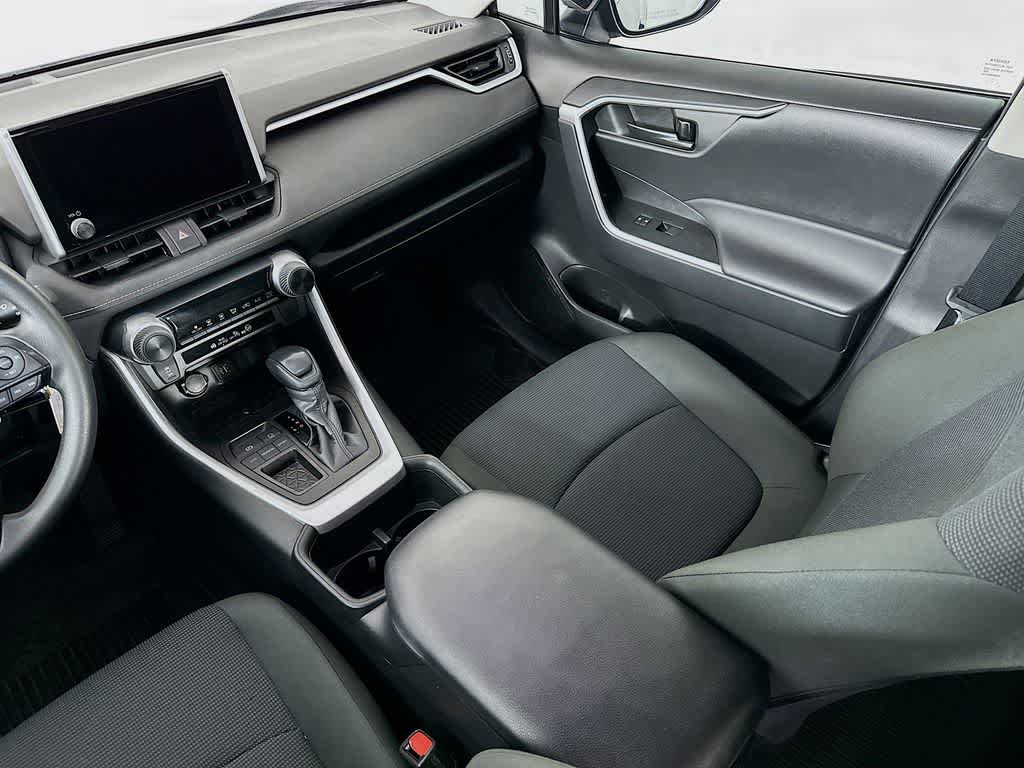 Thumbnail: 2023 Toyota RAV4 - 11