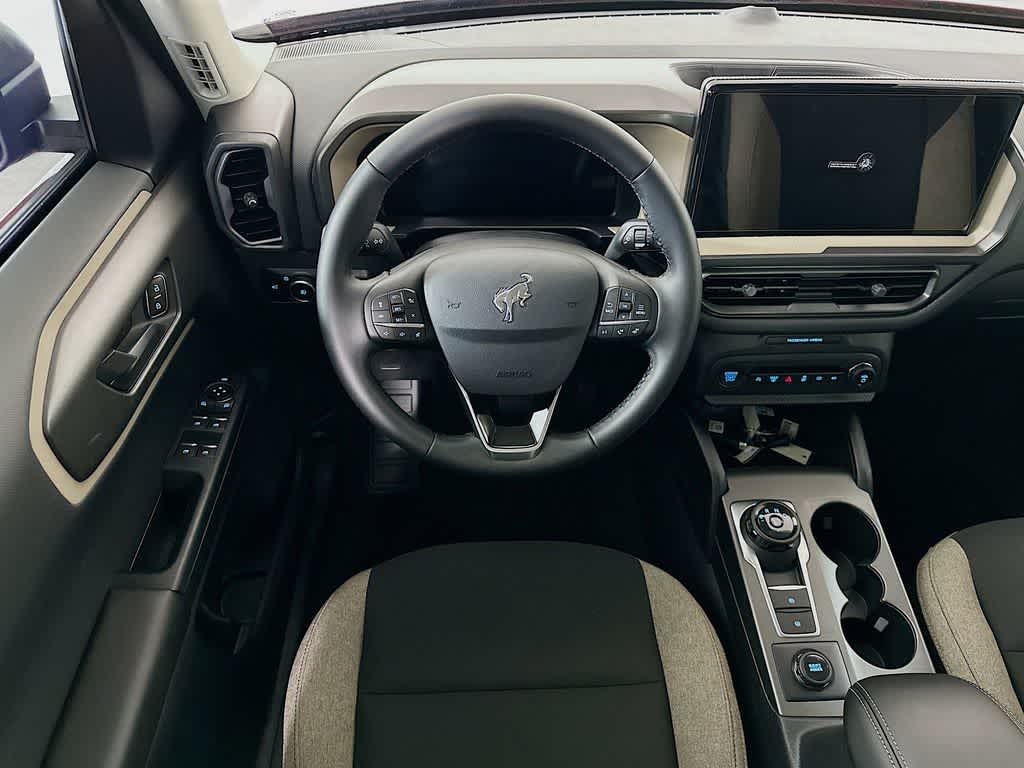 Thumbnail: 2025 Ford Bronco Sport - 10