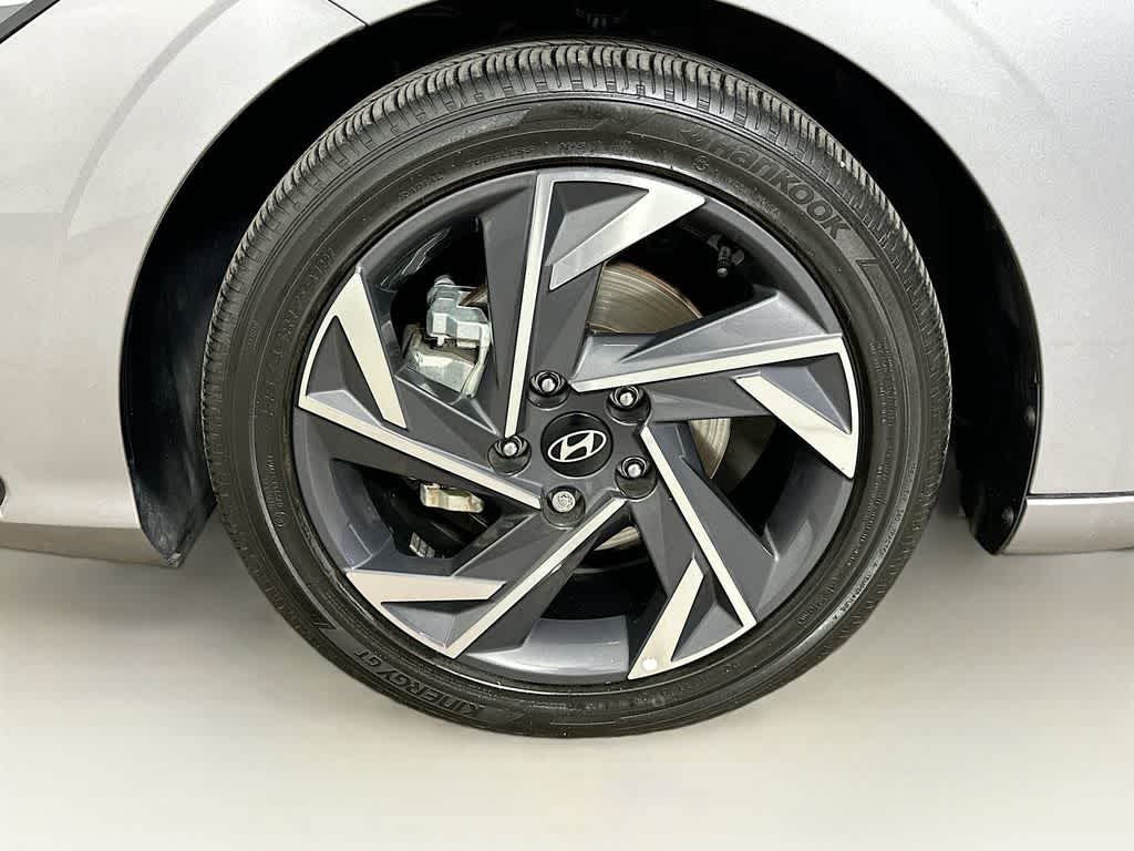 Thumbnail: 2025 Hyundai Elantra - 8