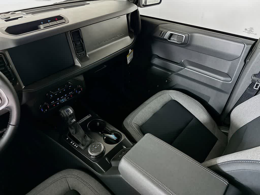 Thumbnail: 2025 Ford Bronco - 12