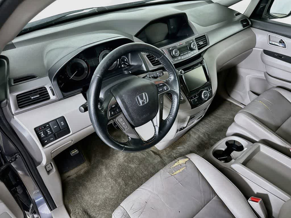Thumbnail: 2014 Honda Odyssey - 2