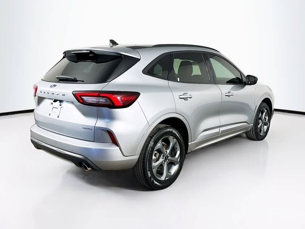 Thumbnail: 2023 Ford Escape - 25