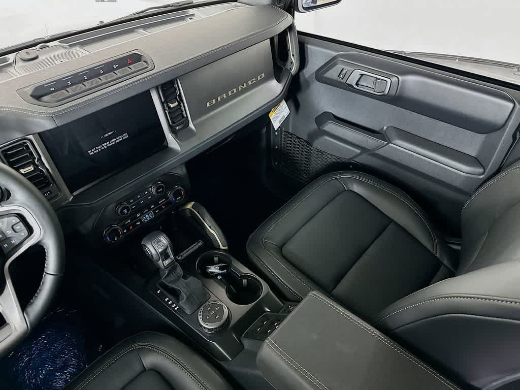 Thumbnail: 2025 Ford Bronco - 11