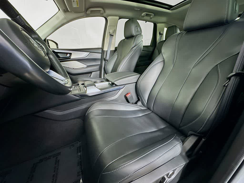 Thumbnail: 2023 Acura MDX - 12