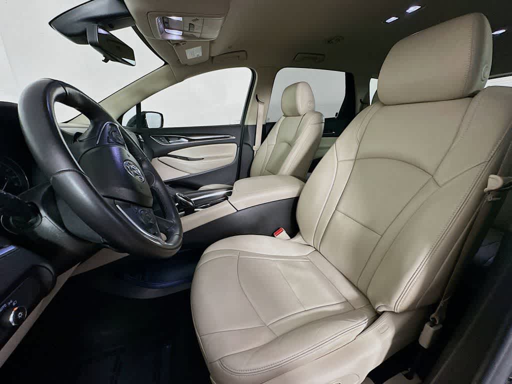 2018 Buick Enclave Essence 12