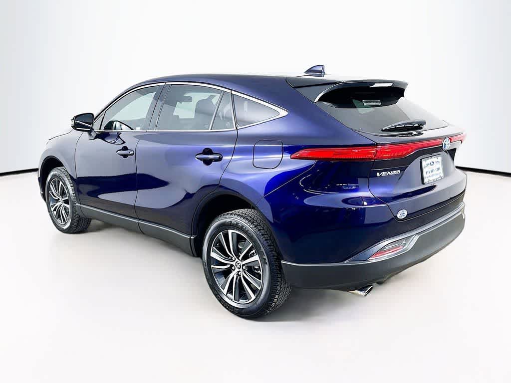 Thumbnail: 2023 Toyota Venza - 4