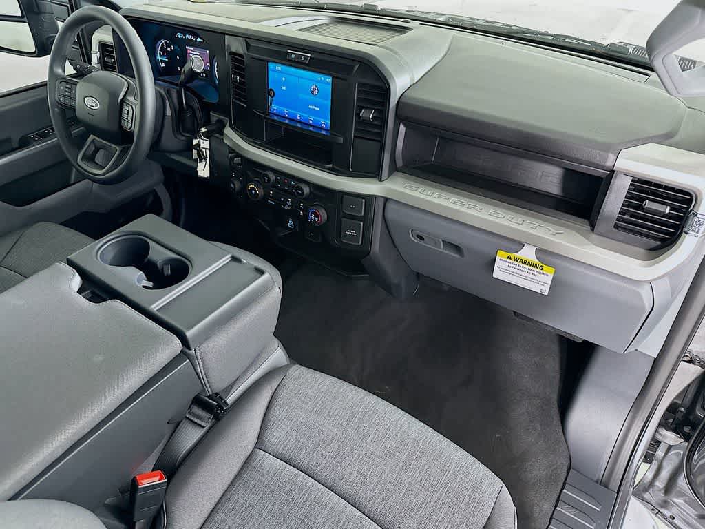 Thumbnail: 2025 Ford F-250 - 29