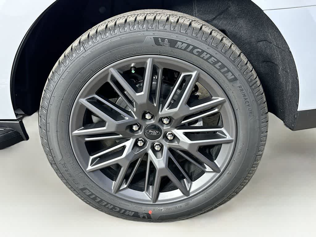 Thumbnail: 2026 Ford Expedition - 8