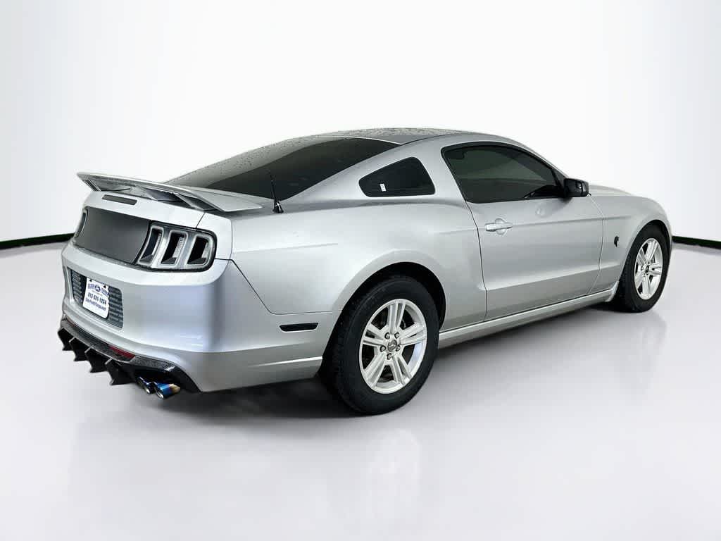 Thumbnail: 2014 Ford Mustang - 23