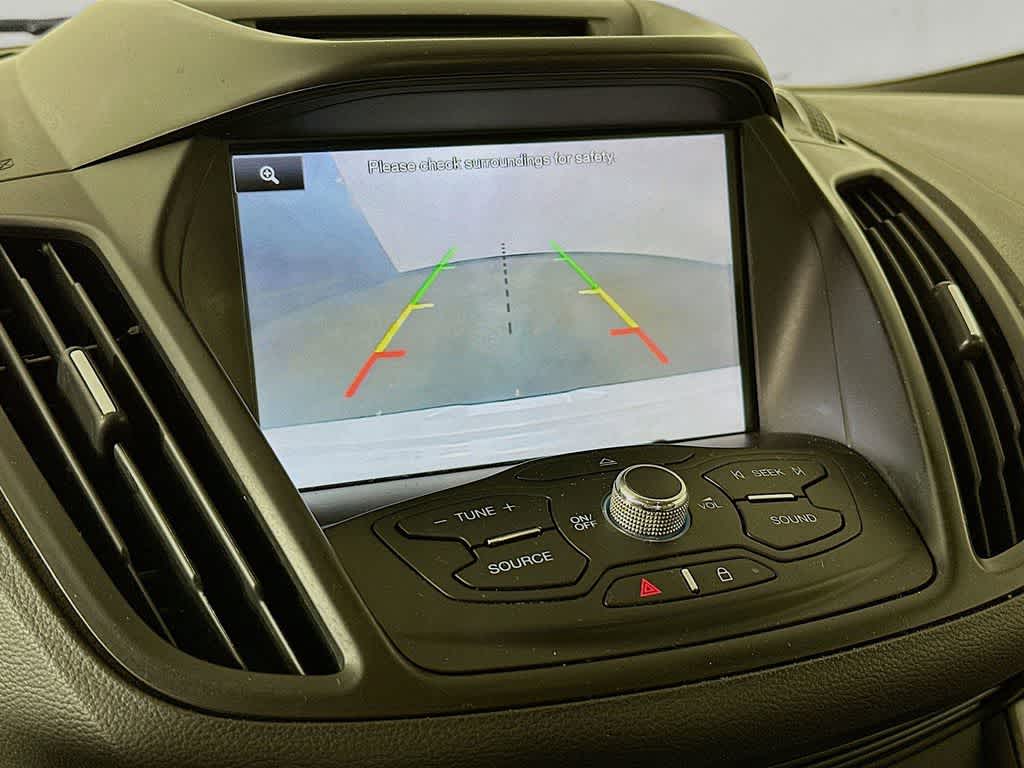 Thumbnail: 2015 Ford Escape - 27