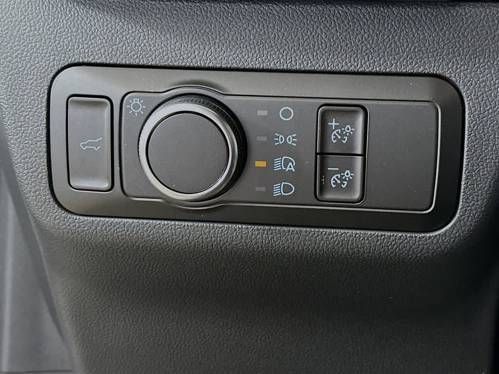 Thumbnail: 2026 Ford Escape - 26