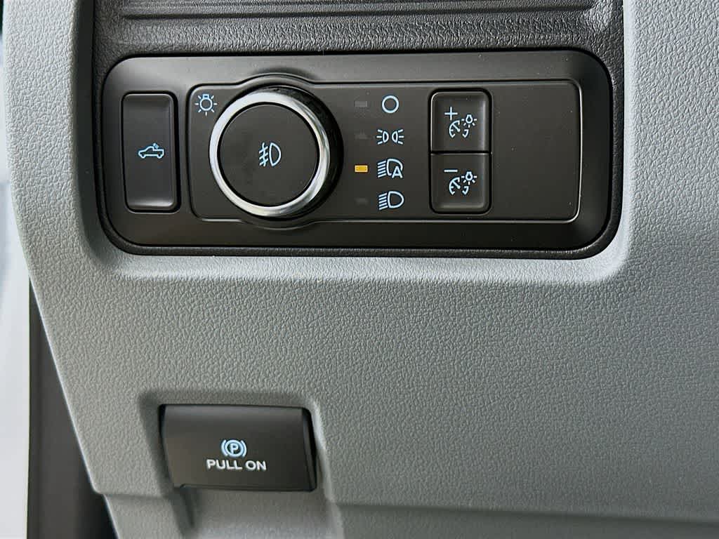 Thumbnail: 2026 Ford F-250 - 26