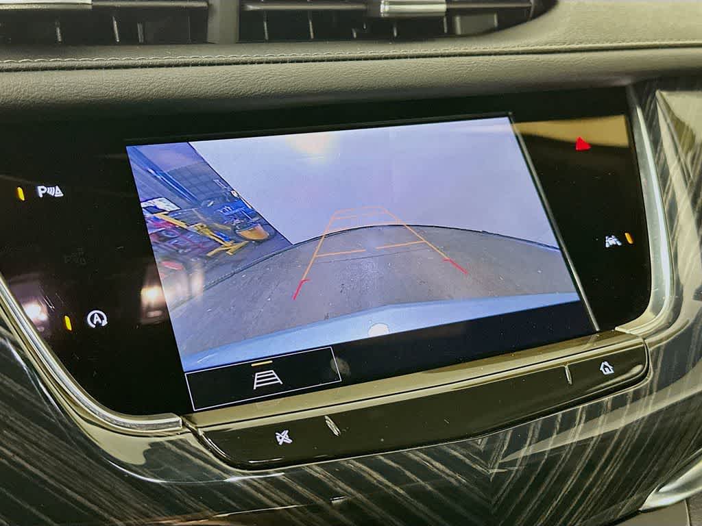 Thumbnail: 2025 Cadillac XT6 - 27