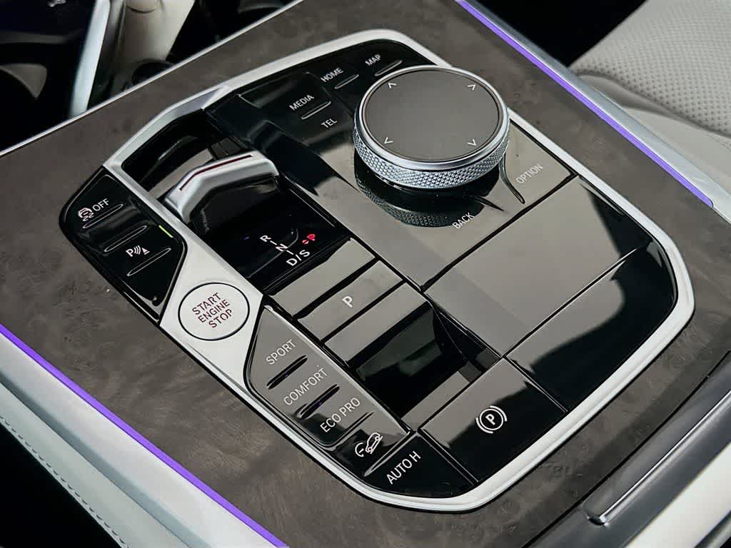 Thumbnail: 2024 BMW X5 - 18