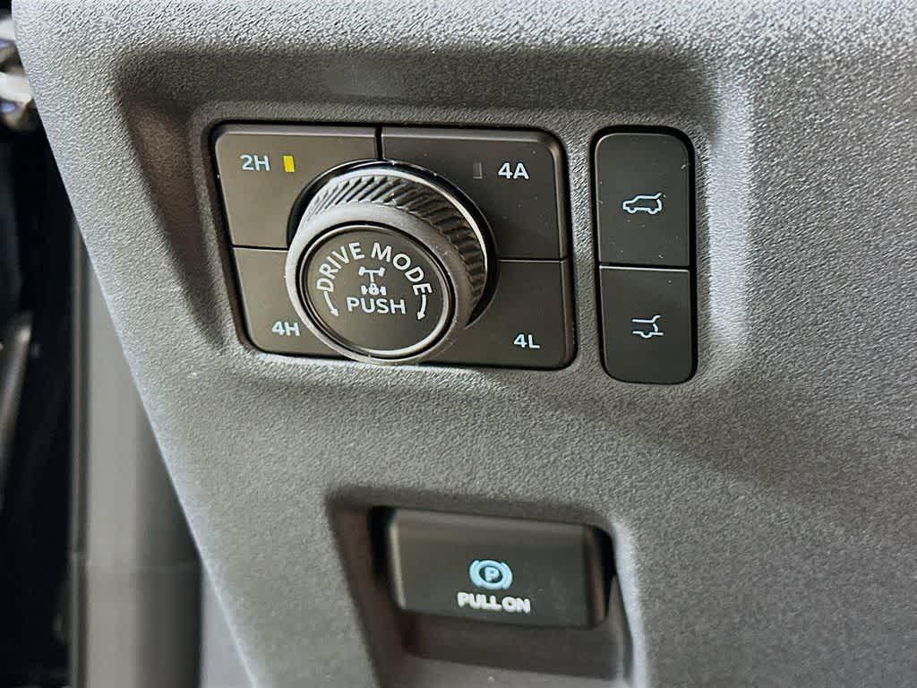 Thumbnail: 2026 Ford Expedition - 27