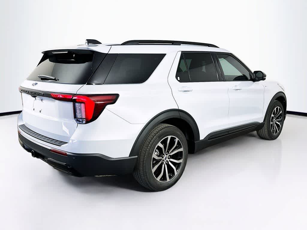 Thumbnail: 2026 Ford Explorer - 24