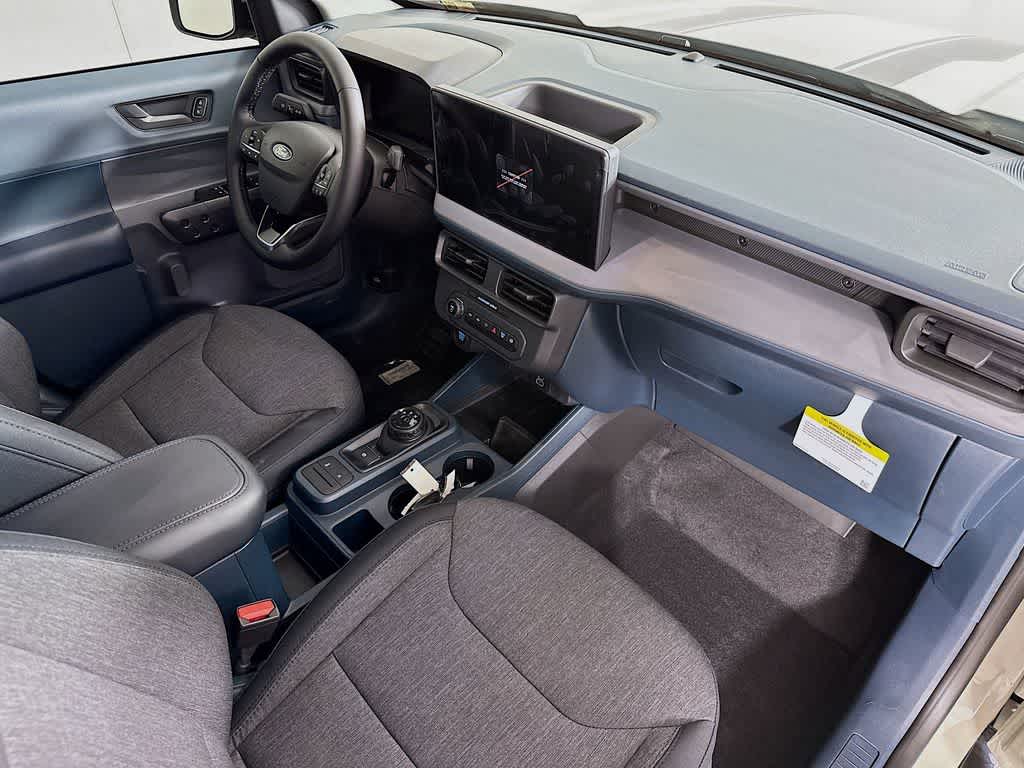 Thumbnail: 2025 Ford Maverick - 32