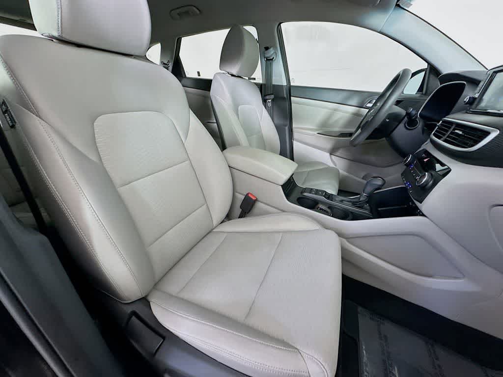 Thumbnail: 2021 Hyundai Tucson - 14