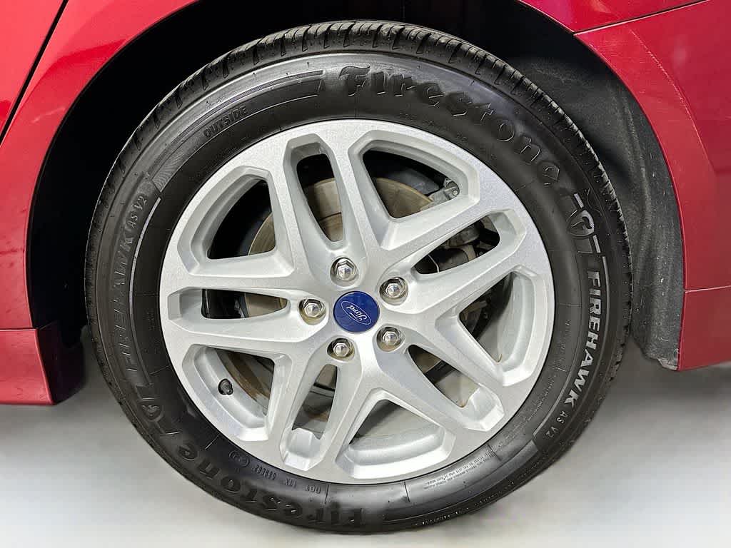 Thumbnail: 2015 Ford Fusion - 8