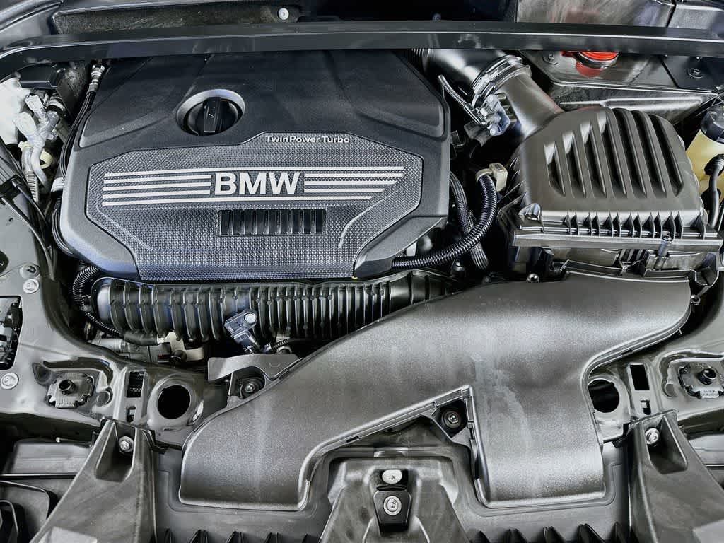 Thumbnail: 2021 BMW X1 - 8