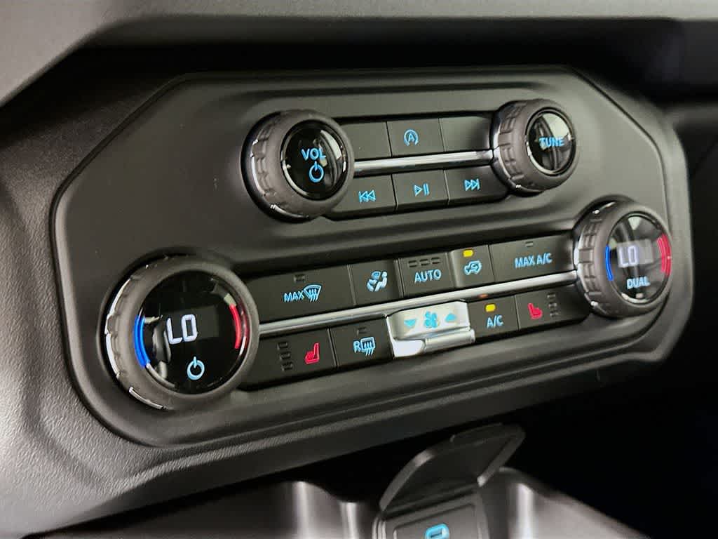 Thumbnail: 2025 Ford Bronco - 18