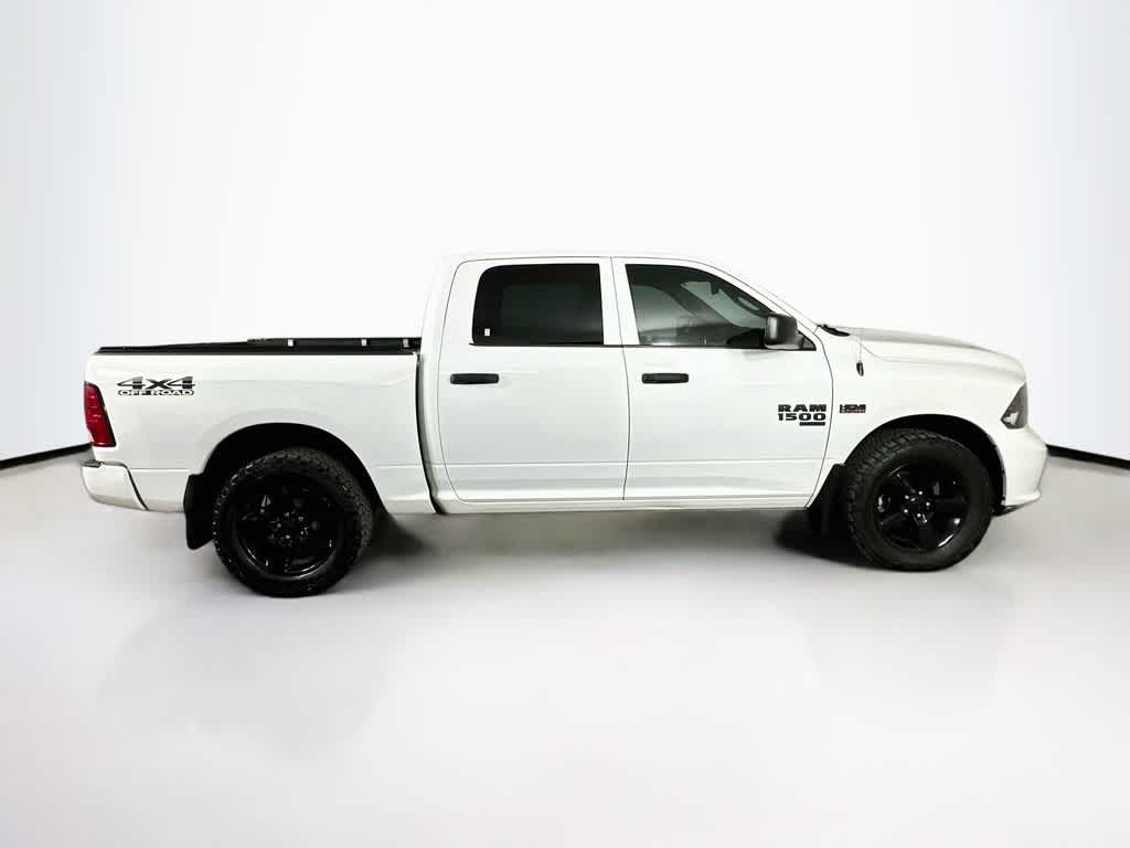 Thumbnail: 2020 RAM 1500 Classic - 25