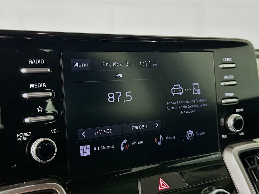 Thumbnail: 2023 Kia Sorento - 17