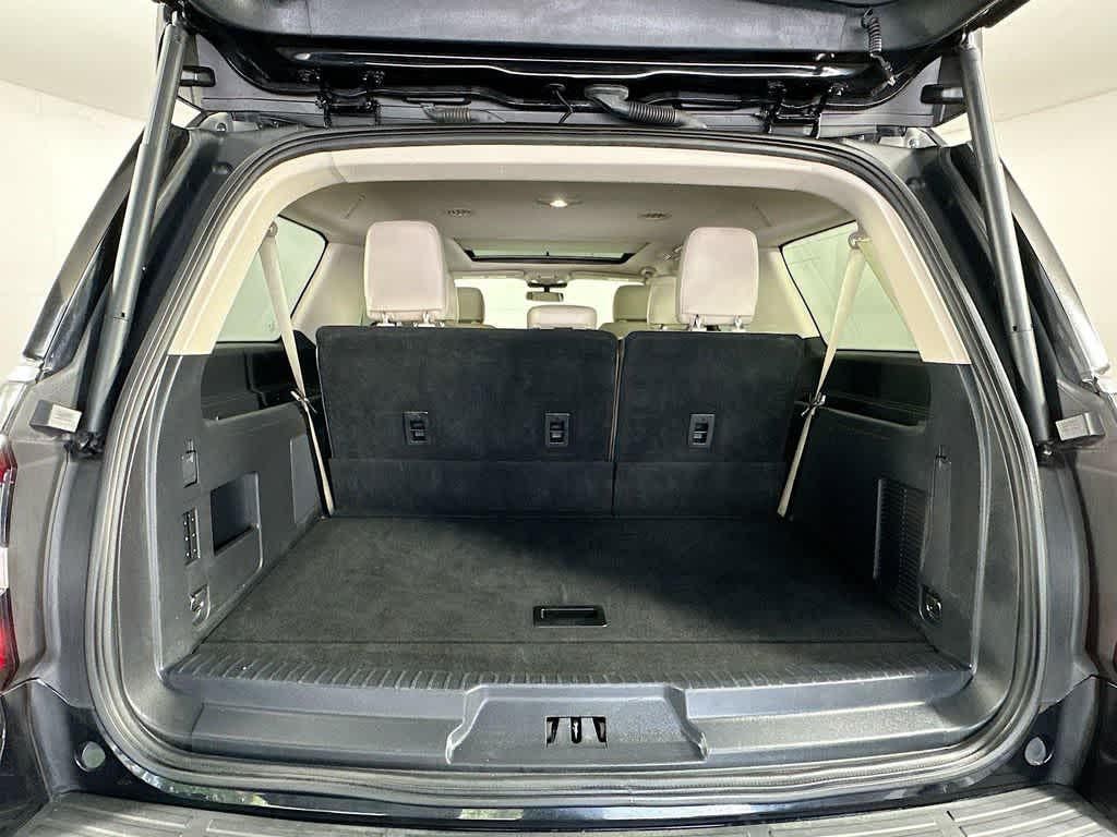 Thumbnail: 2022 Ford Expedition MAX - 21