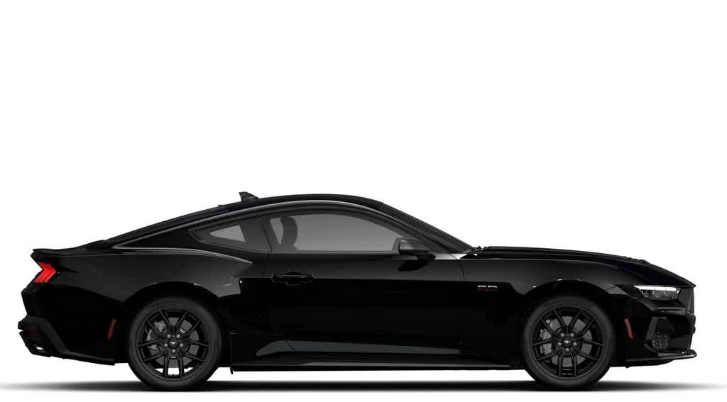 2025 Ford Mustang  5