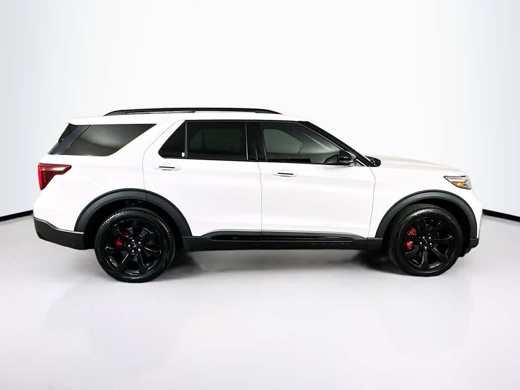 Thumbnail: 2022 Ford Explorer - 26