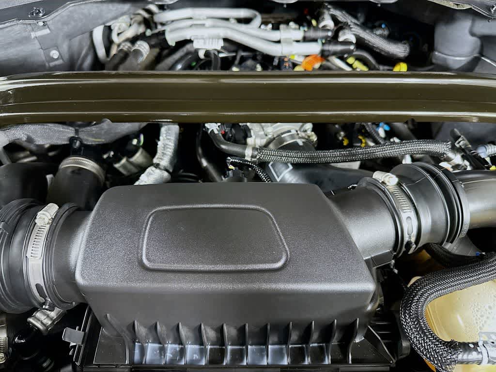 Thumbnail: 2021 Ford Explorer - 9