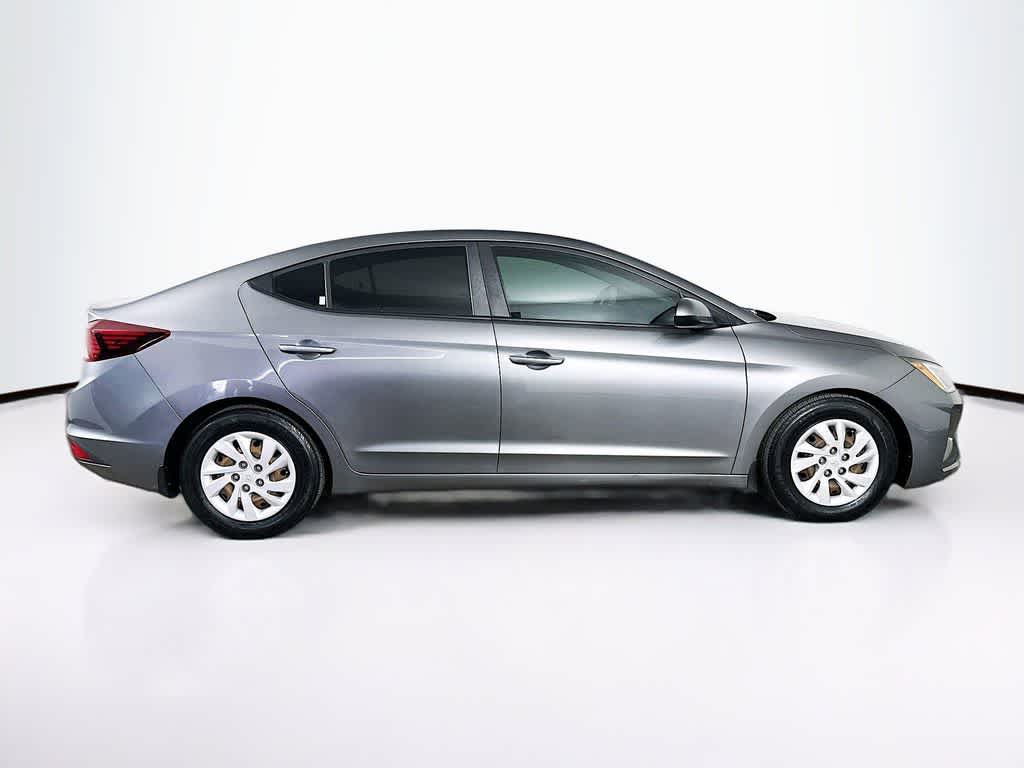 Thumbnail: 2020 Hyundai Elantra - 25