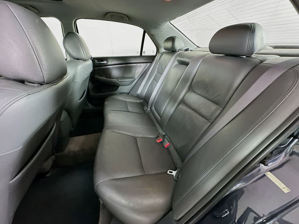Thumbnail: 2005 Honda Accord - 13