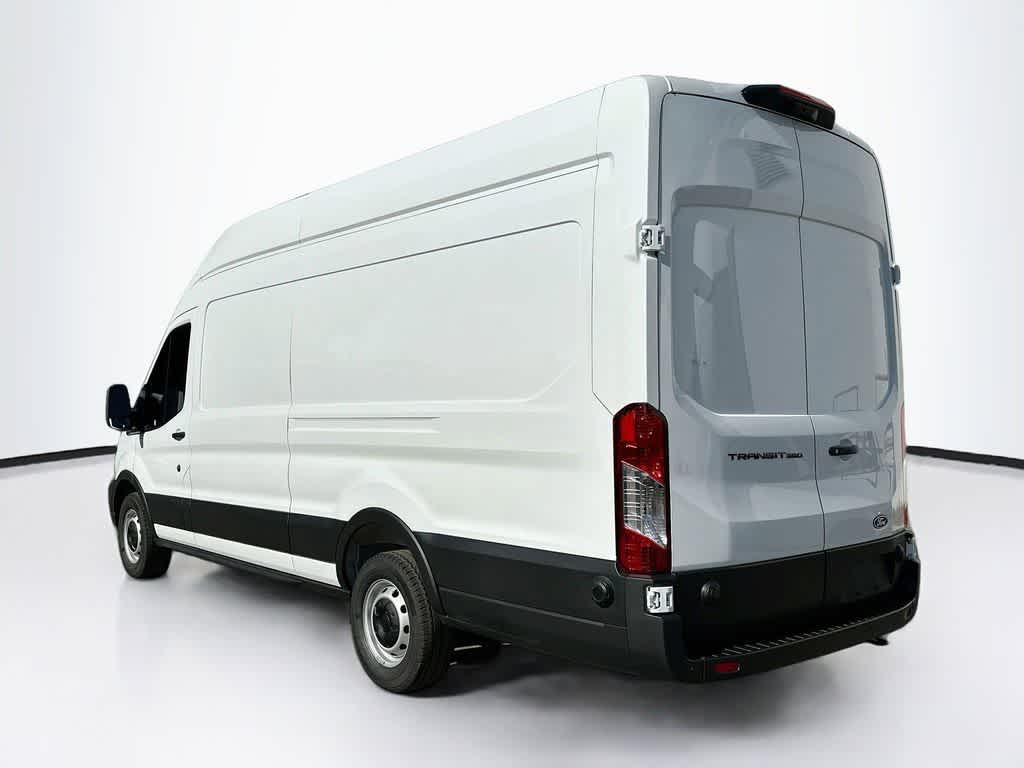 Thumbnail: 2026 Ford Transit Series - 4