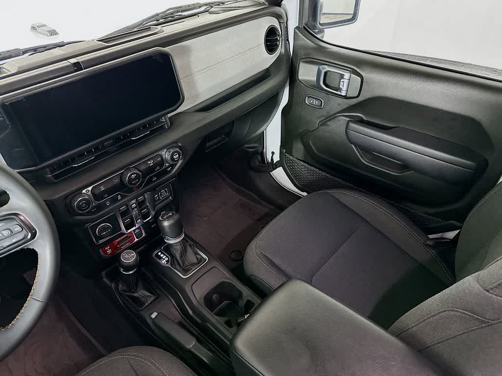 Thumbnail: 2024 Jeep Wrangler - 11