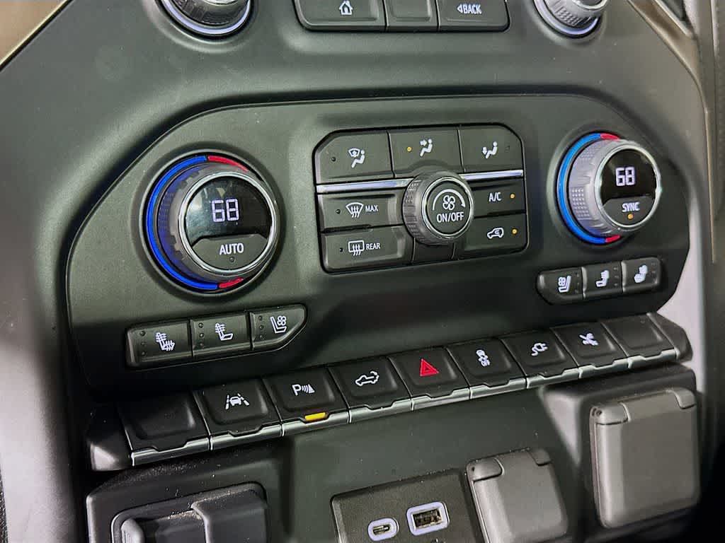 Thumbnail: 2022 Chevrolet Silverado 1500 - 18