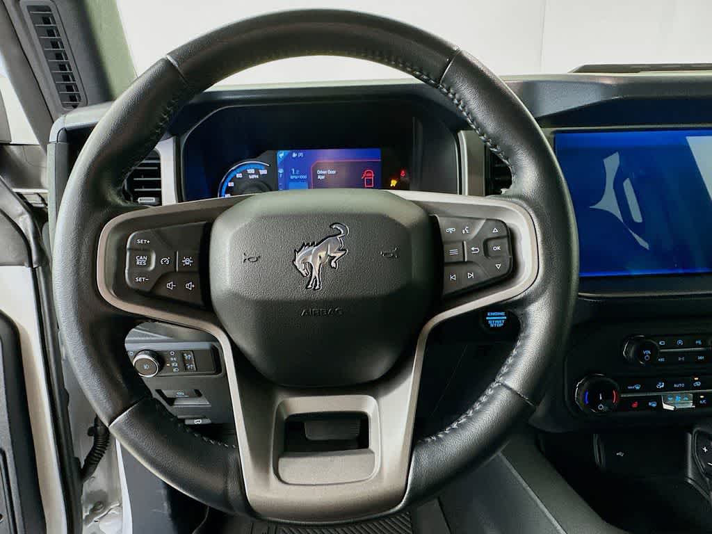 Thumbnail: 2022 Ford Bronco - 15