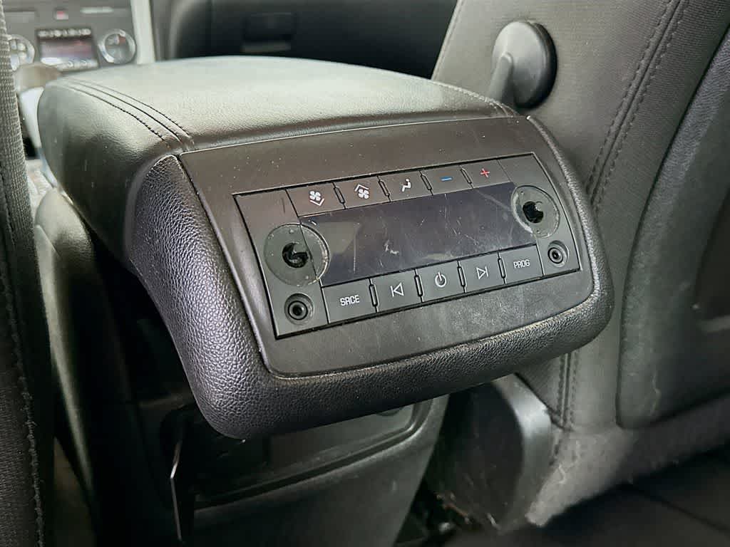 Thumbnail: 2012 GMC Acadia - 13
