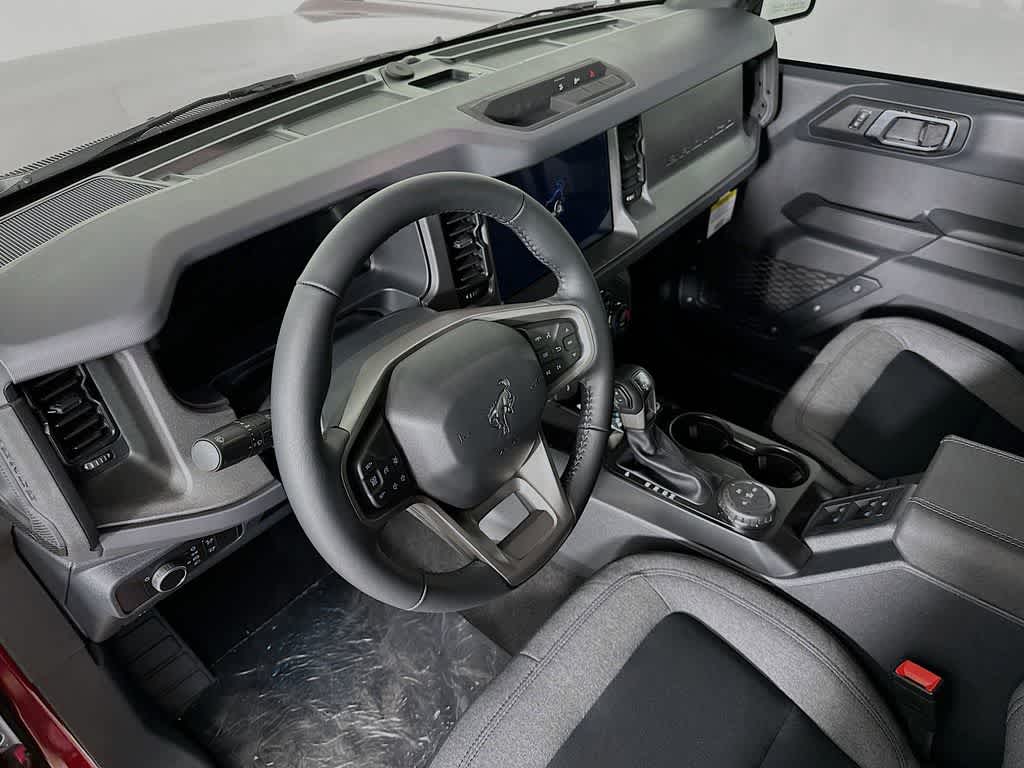 Thumbnail: 2025 Ford Bronco - 2