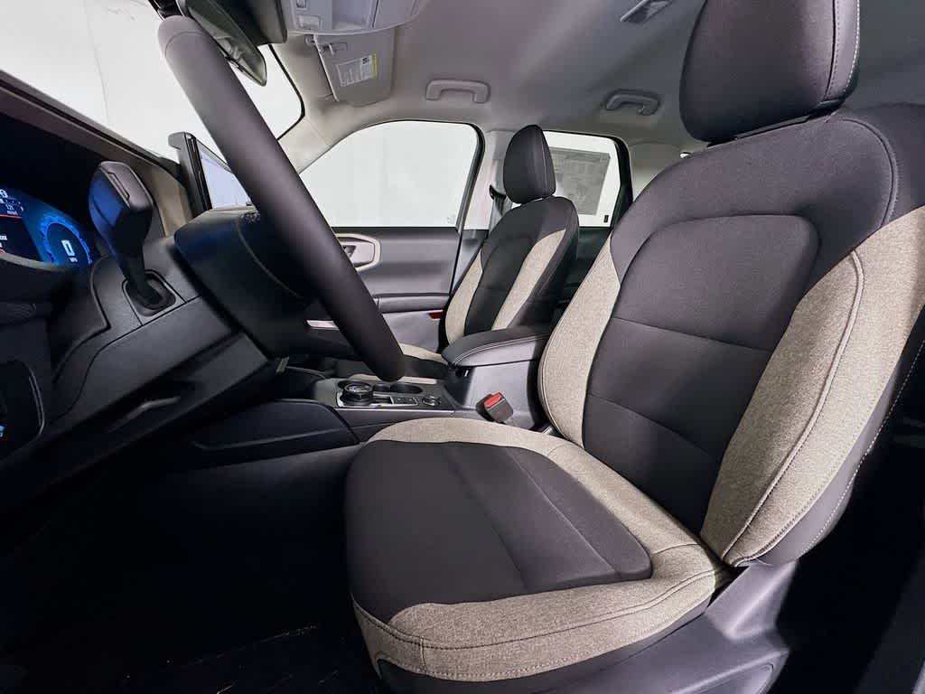 Thumbnail: 2025 Ford Bronco Sport - 12