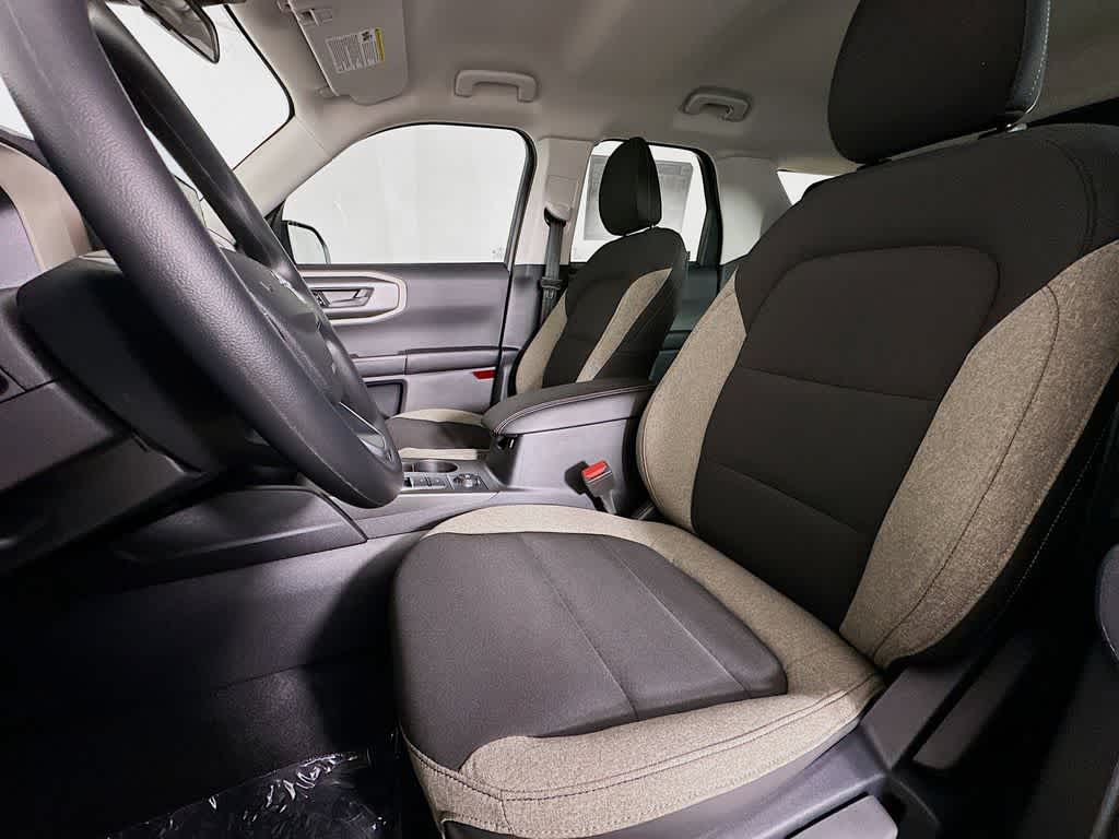 Thumbnail: 2025 Ford Bronco Sport - 12