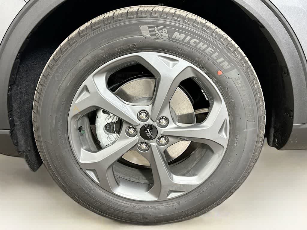 Thumbnail: 2026 Ford Escape - 8