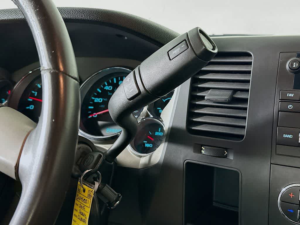 Thumbnail: 2012 Chevrolet Silverado 1500 - 18